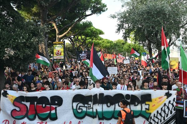 Thousands of Filmmakers Pledge to Boycott Israeli Cinema Institutions